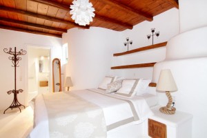 LUXURY VILLA A-9