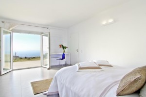 LUXURY VILLA C-12
