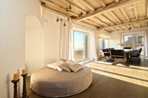 LUXURY VILLA C-9