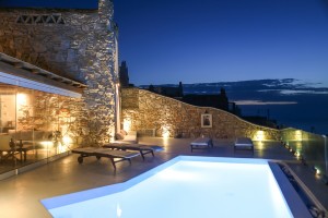 Outdoor area 14