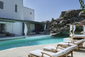 Main House pool 2